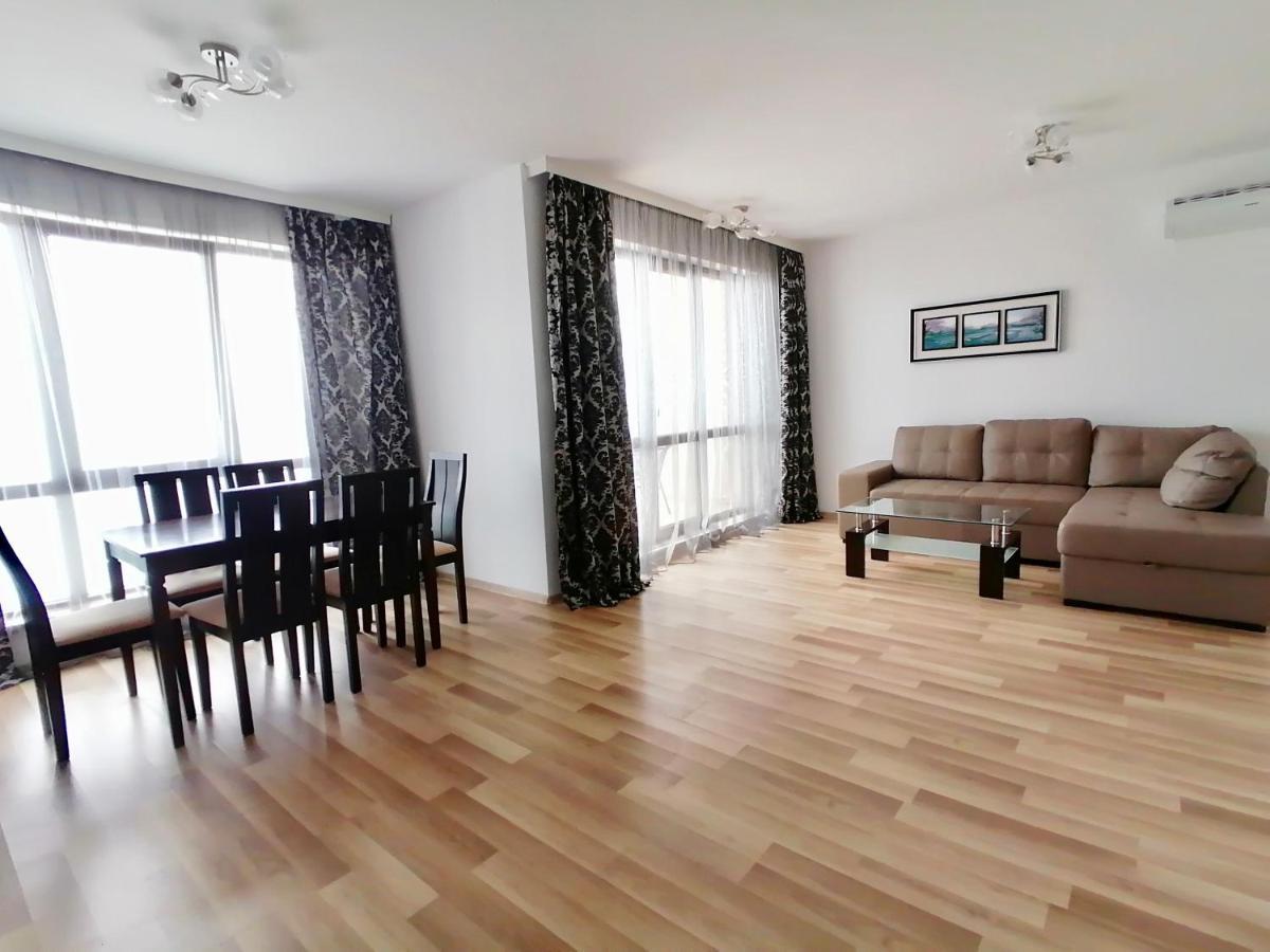 Cabacum Plaza Beach Apartments - High-Speed Wifi Altın Kumlar Dış mekan fotoğraf